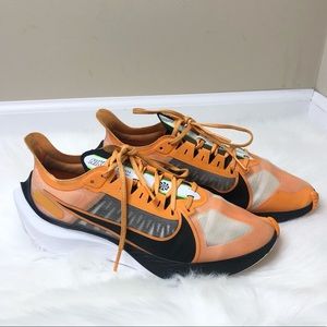 Nike zoom gravity running shoes - men’s size 9